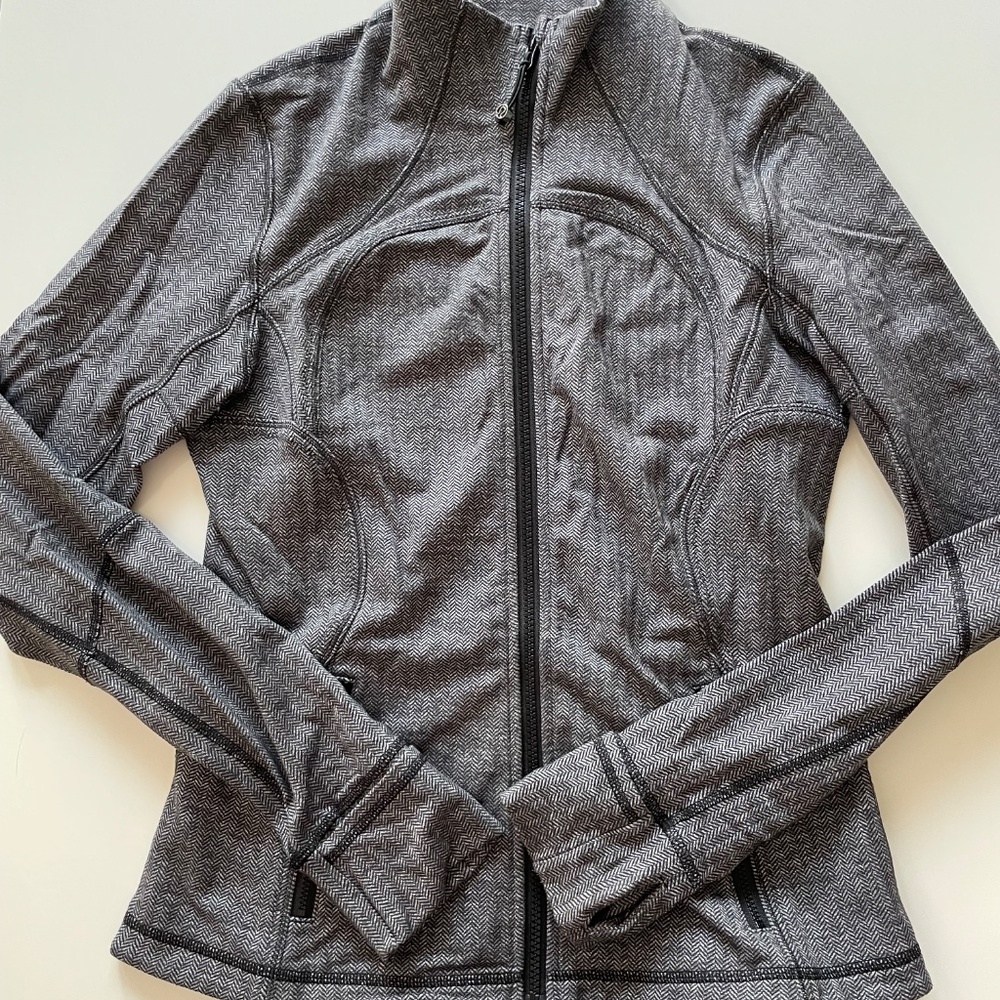 Lululemon Define Jacket - Picture 2 of 2